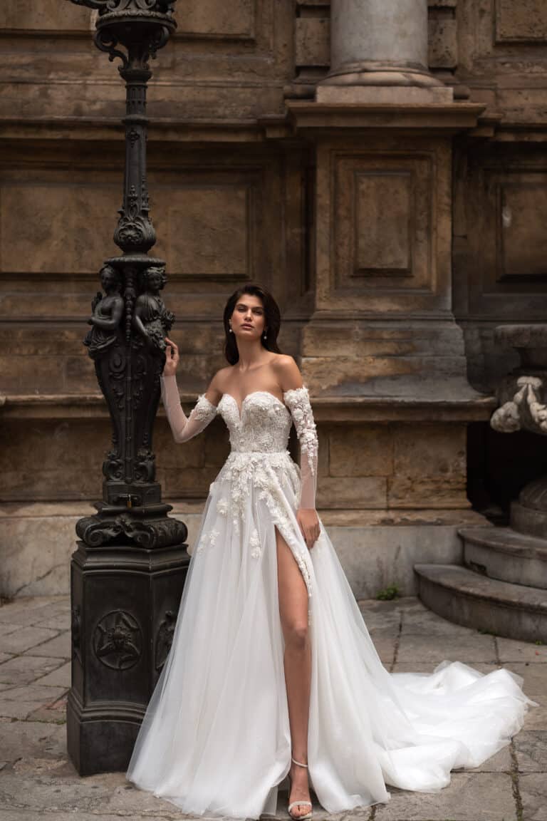 A-Linie & Prinzessin Brautkleider — Bridals by Diana Erfurt